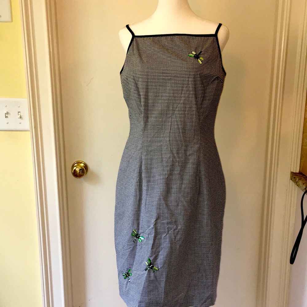 Althusser Dress Black/white with dragonflies